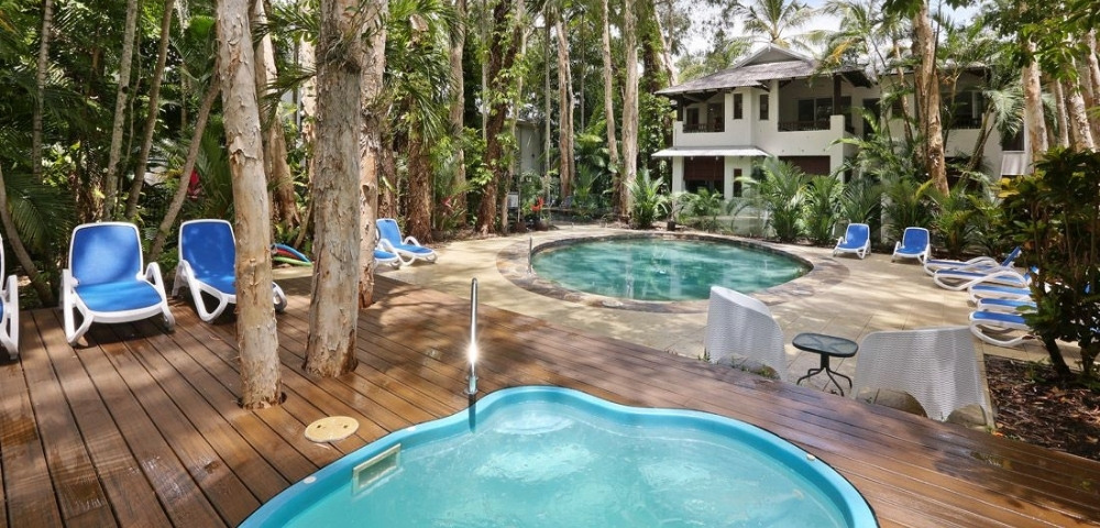 The Reef Retreat Palm Cove - Hero Image