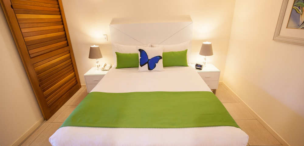 1 Bedroom Garden Apartment Image