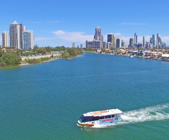 Paradise Resort Gold Coast - Gallery Image
