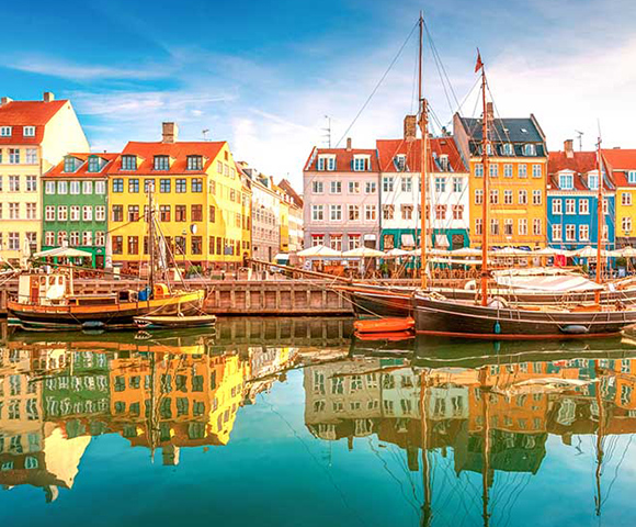 A Charming Journey to London, Baltic Treasures & Dubai Escape - Gallery Image