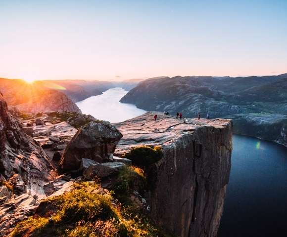 London Charms & Norway’s Majestic Fjords Main Image