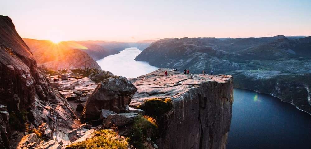 London Charms & Norway’s Majestic Fjords Main Image