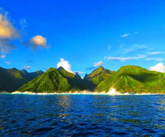 Tropical Horizons | Tahiti, Bora Bora & Hawaii - Hero Image