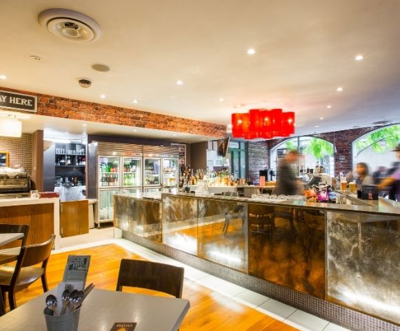 Holiday Inn Darling Harbour - Gallery Image