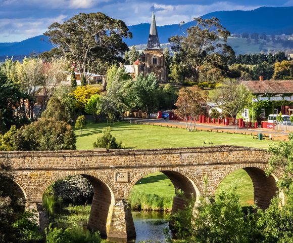 Australian Coastal Wine & Dine Journey | BONUS Stateroom Upgrade Image 4