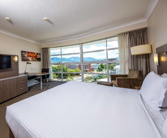 DoubleTree by Hilton Hotel Cairns - Gallery Image