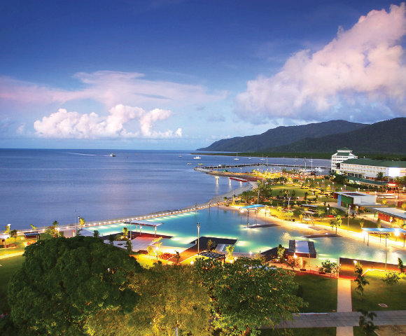 DoubleTree by Hilton Hotel Cairns Image 2