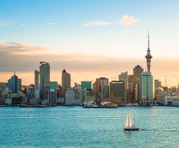 South Pacific Sunsets: Tahiti to New Zealand - Gallery Image