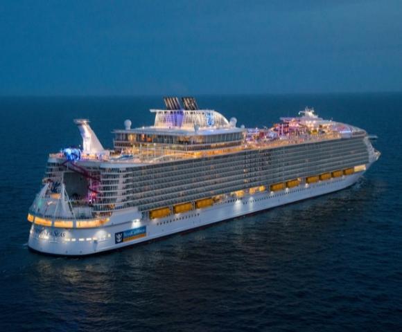 Symphony of the Seas - Hero Image