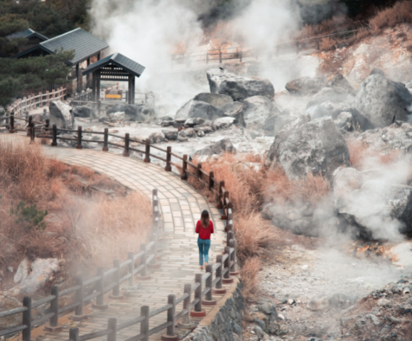 Cultural Treasures of Japan, Taiwan & Hong Kong Image 3