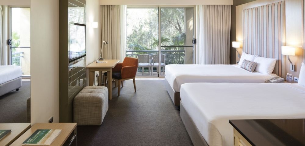 Pool View Room - Twin Image