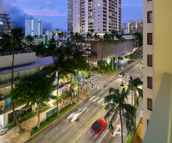 Waikiki Malia by Outrigger - Gallery Image