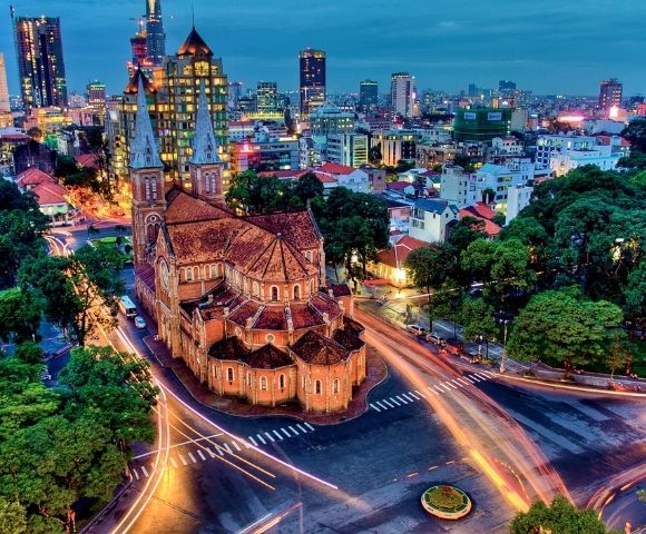 Singapore, Vietnam & Halong Bay - Gallery Image