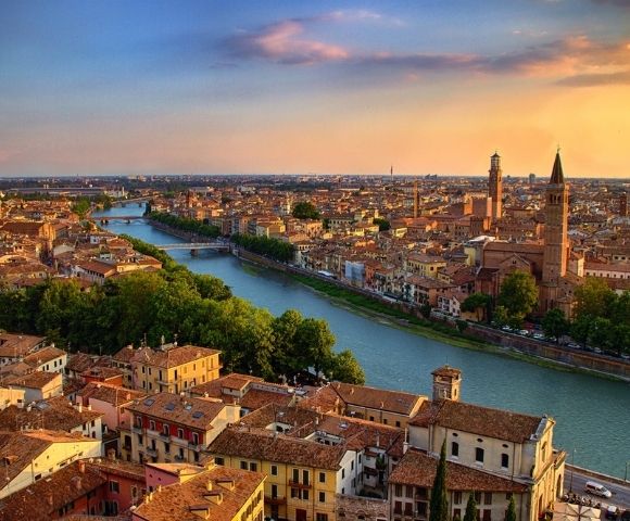 Lake Garda & Greek Isles Escape - Gallery Image