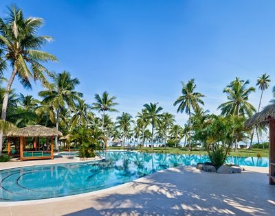 my-fiji-pool-area-at-Lomani-Island-Resort