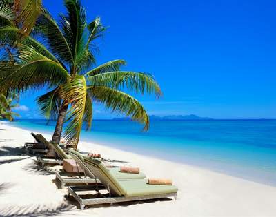 my-fiji-beach-chairs-at-vomo-island-fiji