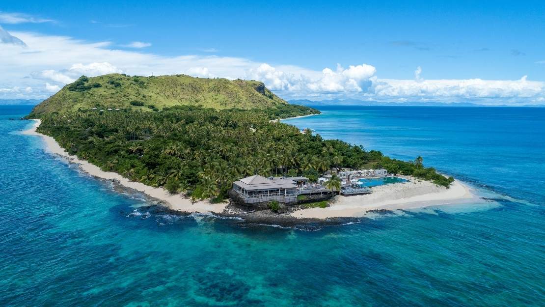 my-fiji-ariel-view-of-vomo-island-fiji