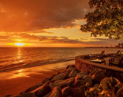my-fiji-sunset-over-the-water-at-radisson-blu-resort-fiji-denarau-island