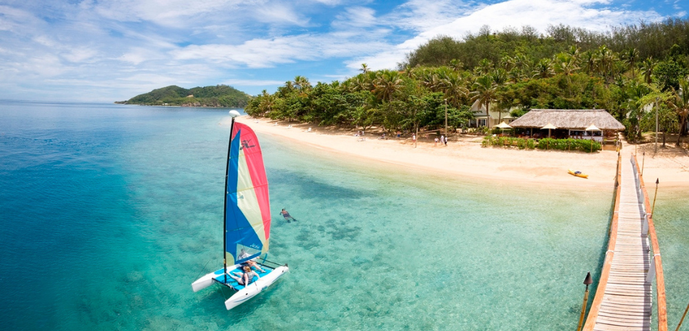 my-fiji-ariel-view-of-yacht-outside-malolo-island-resort