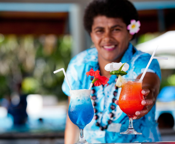 my-fiji-cocktails-at-the-naviti-resort