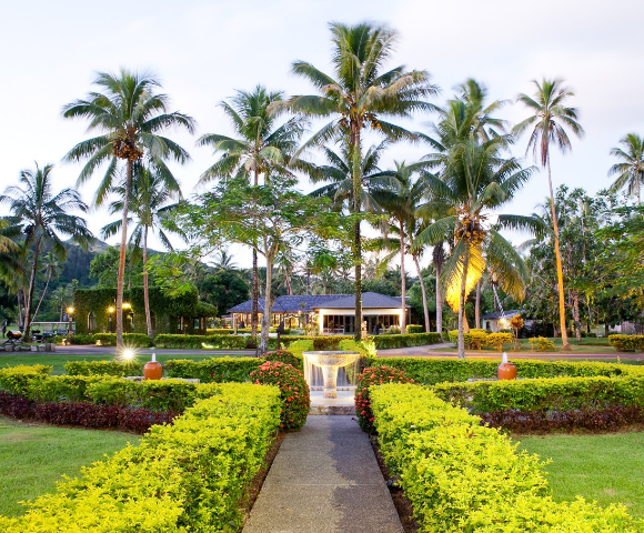 my-fiji-garden-fountain-at-the-naviti-resort