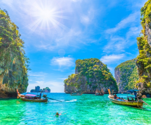 Spectacular Singapore, Shanghai & Japan’s Cherry Blossoms - Gallery Image