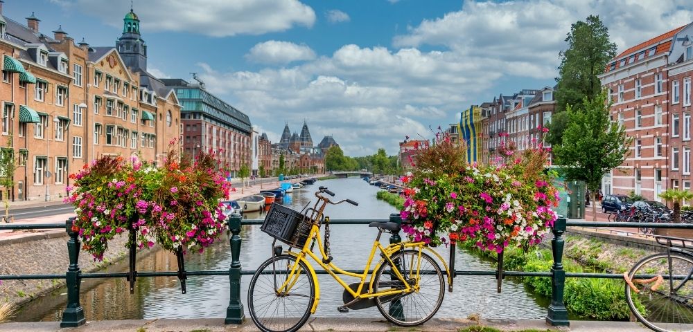 Northern City Break - Gallery Image