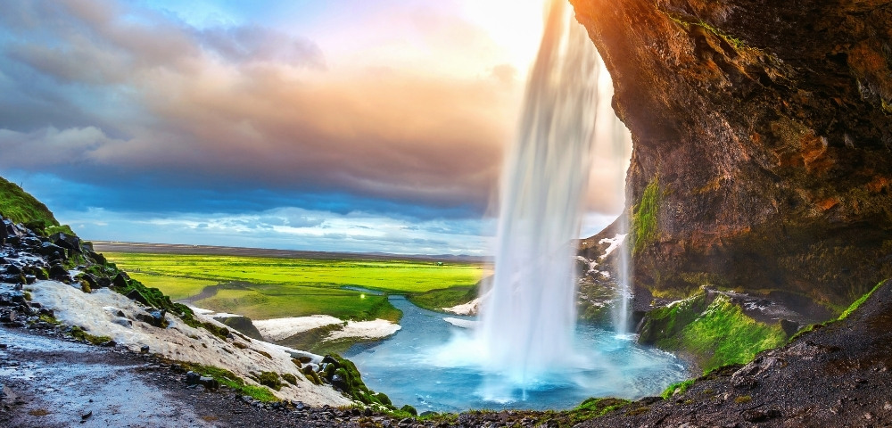 Luxury Canada, Greenland & Iceland – Montreal to Reykjavik Image 3