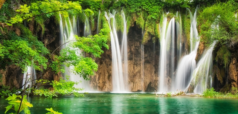 Mediterranean Explorer | Lake Como, Venice & The Greek Islands - Gallery Image
