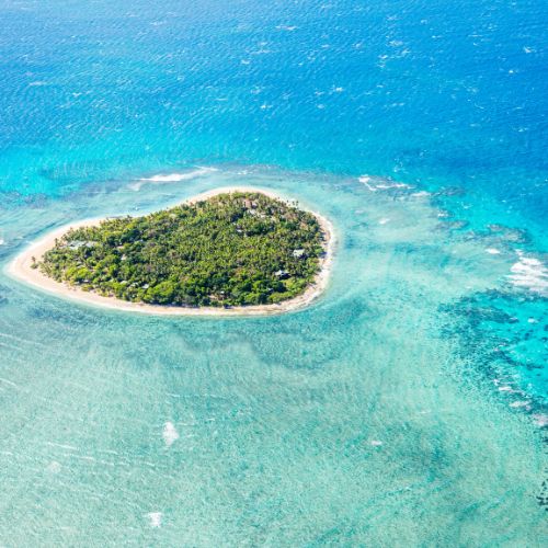 FIJI-Mamanucas-aerial-GettyImages-972137610-MY-HOLIDAY