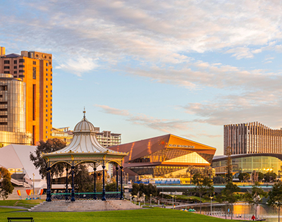 MY-HOLIDAY-Adelaide-city-view-and-park