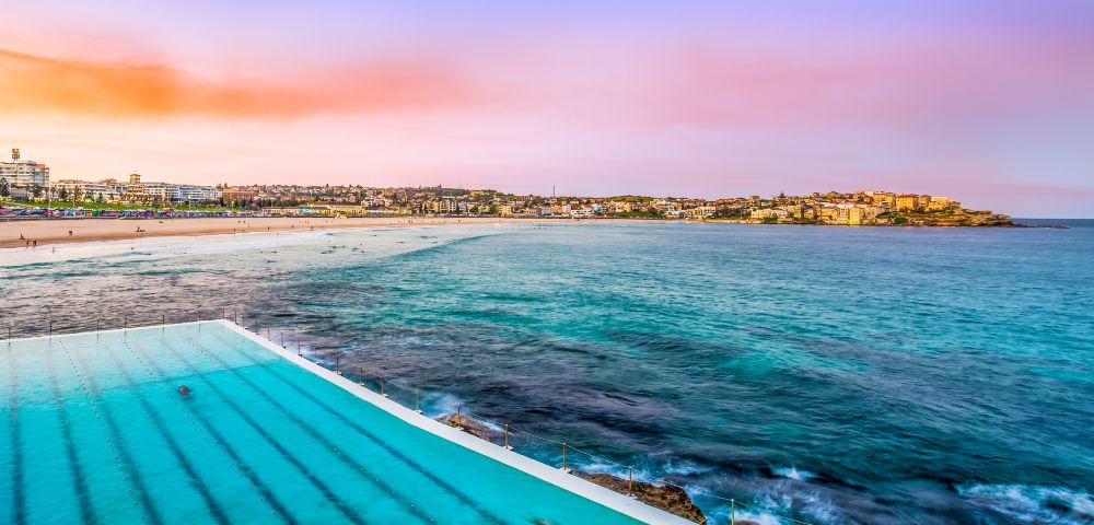 MY-HOLIDAY-New-South-Wales-Bondi-Beach-Sydney-Pool-ocean-and-sunset
