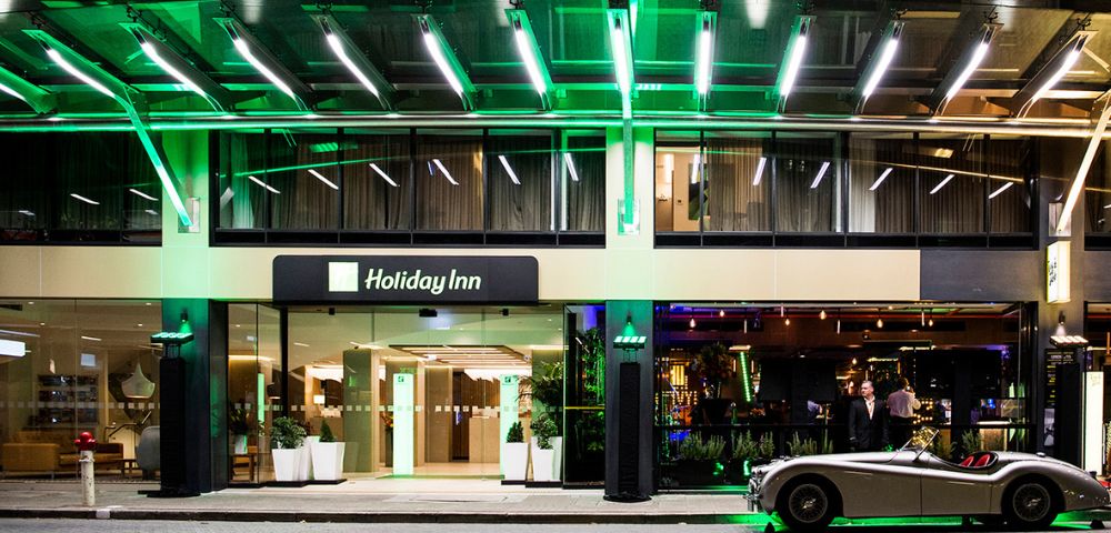 My-HOLIDAY-Hotel-Entrance-Exterior-Closer-in-Holiday-Inn-Perth-City-Centre-in-Perth-Western-Australia