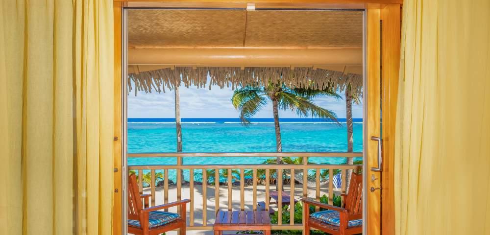 MY-HOLIDAY-SANCTUARY-RAROTONGA-ON-THE-BEACH-BEACHFRONT-SUITE