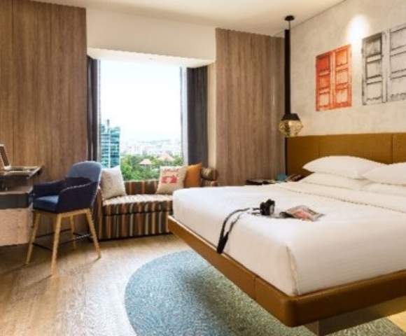 MY-HOLIDAY-Deluxe-Room-Interior-at-Jen-Singapore-Tanglin-by-Shangri-La