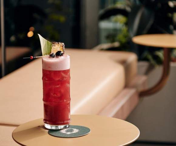 Quincy Hotel Melbourne Image 1