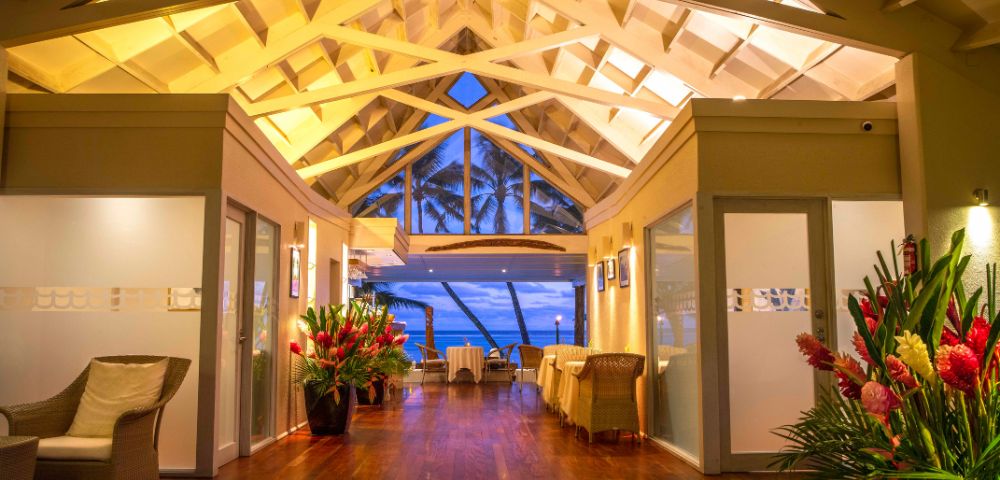 MY-HOLIDAY-Foyer-by-night-at-Little-Polynesian-Resort-in-Cook-Islands