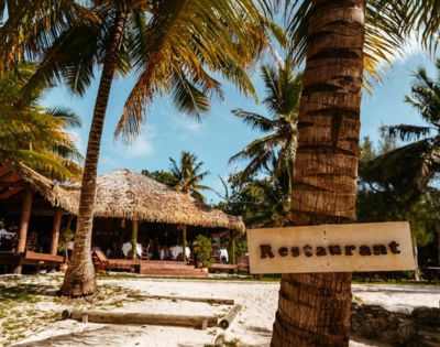 MY-HOLIDAY-Restaurant-Front-at-Tamanu-Beach-Resort-in-Cook-Islands