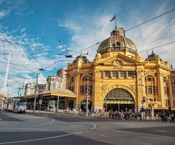 Unrivalled Luxury Auckland to Melbourne - Gallery Image