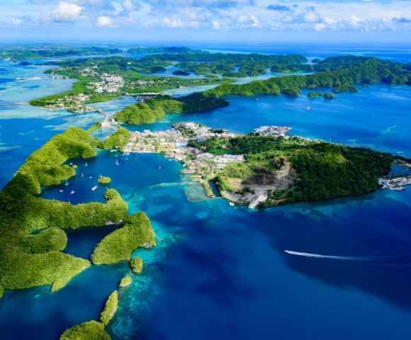 MY-HOLIDAY-Aerial-view-of-Palau-Malakal-Island-and-Koror