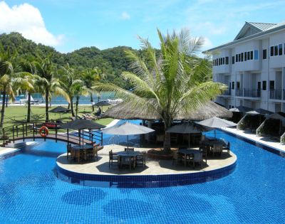 my-holiday-marina-rock-island-view-room-at-cove-resort-palau