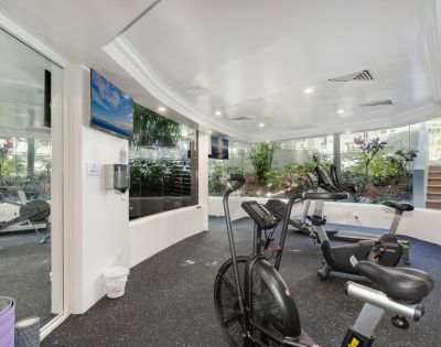 MY-QUEENSLAND-Interior-view-of-gym-at-the-Burleigh-Mediterranean-Resort