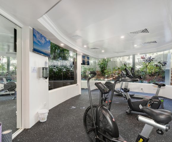 MY-QUEENSLAND-Interior-view-of-gym-at-the-Burleigh-Mediterranean-Resort