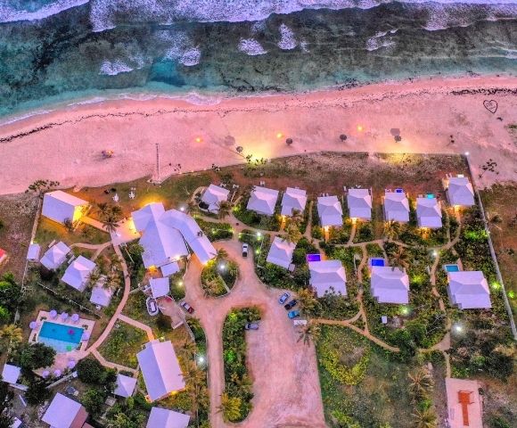 Tamanu on the Beach Resort & Spa Image 2