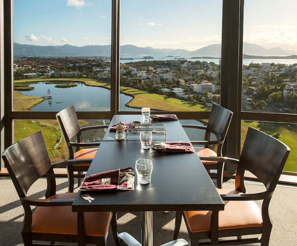 Ramada Hotel & Suites By Wyndham Noumea - Gallery Image