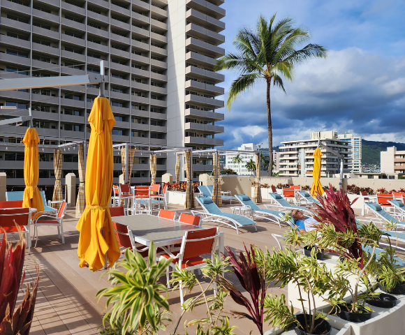 Holiday Inn Express Waikiki Image 1