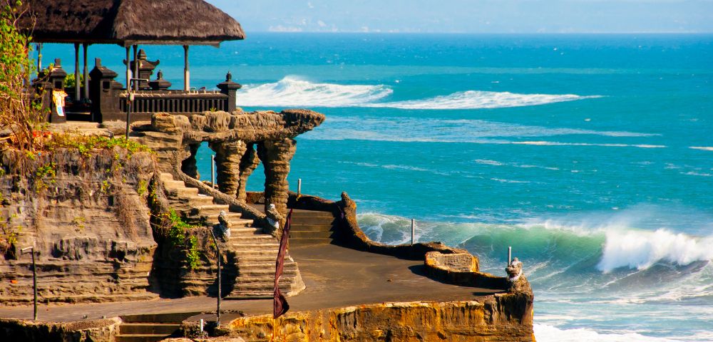Unrivalled Luxury Cairns to Bali - Gallery Image