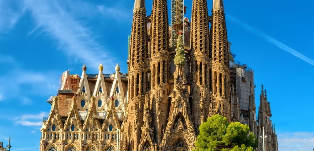 Journey Through Ancient Splendour: Athens to Barcelona | Exploration Image 2