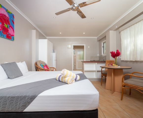 Moana Sands Beachfront Villas & Apartments Image 3