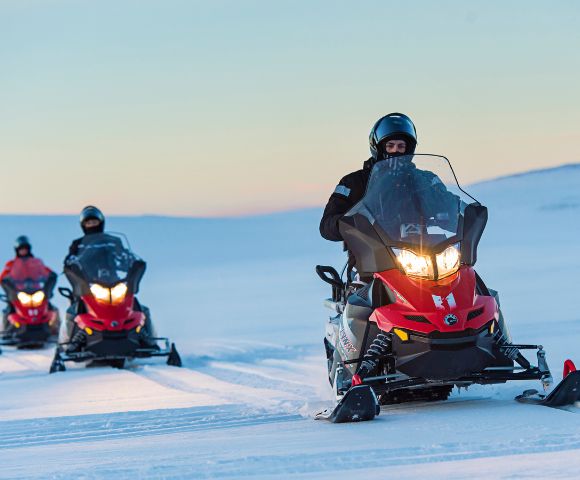 Northern Lights & Arctic Circle Adventure - Gallery Image